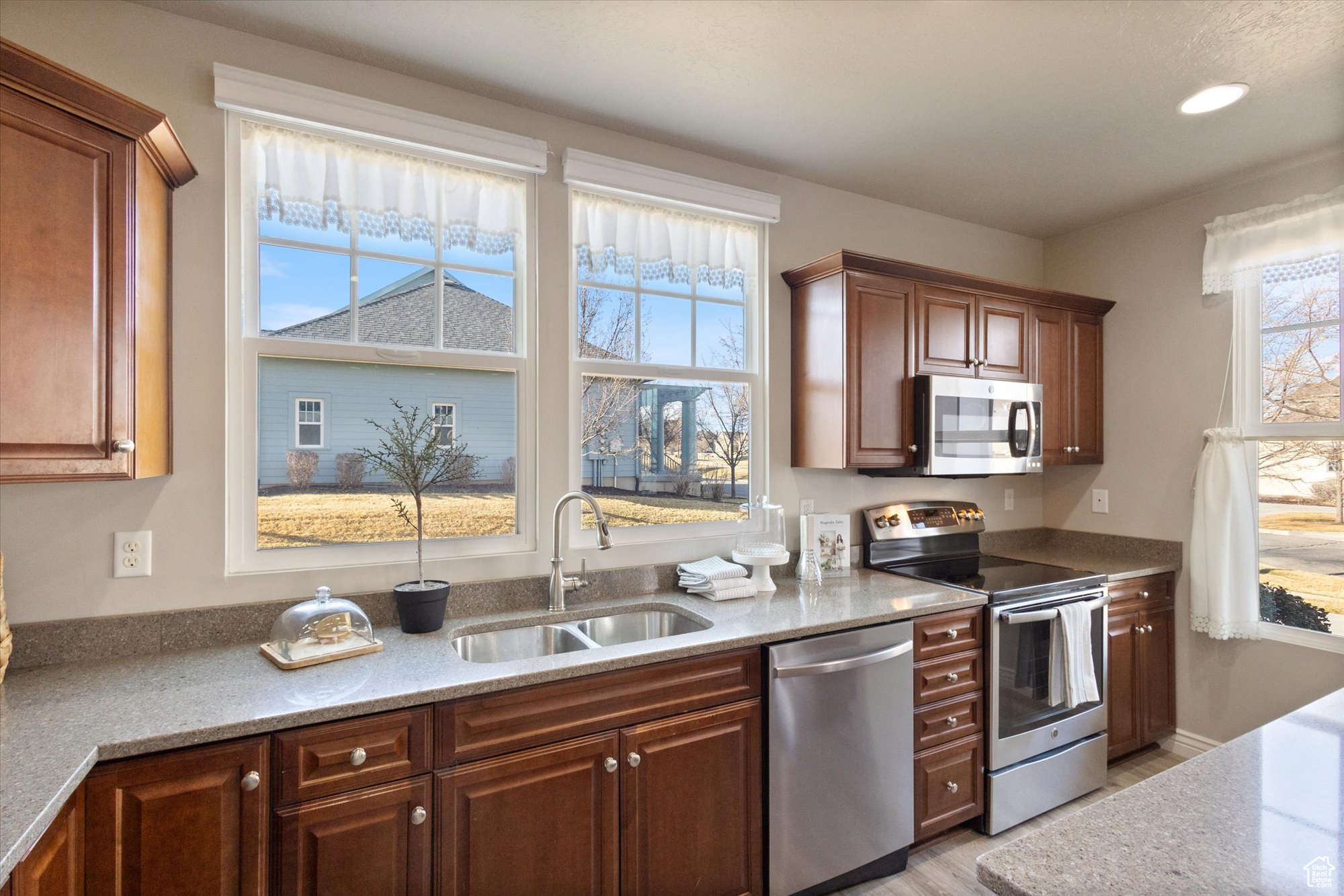11184 S Waltana Way #102, South Jordan, Utah image 7