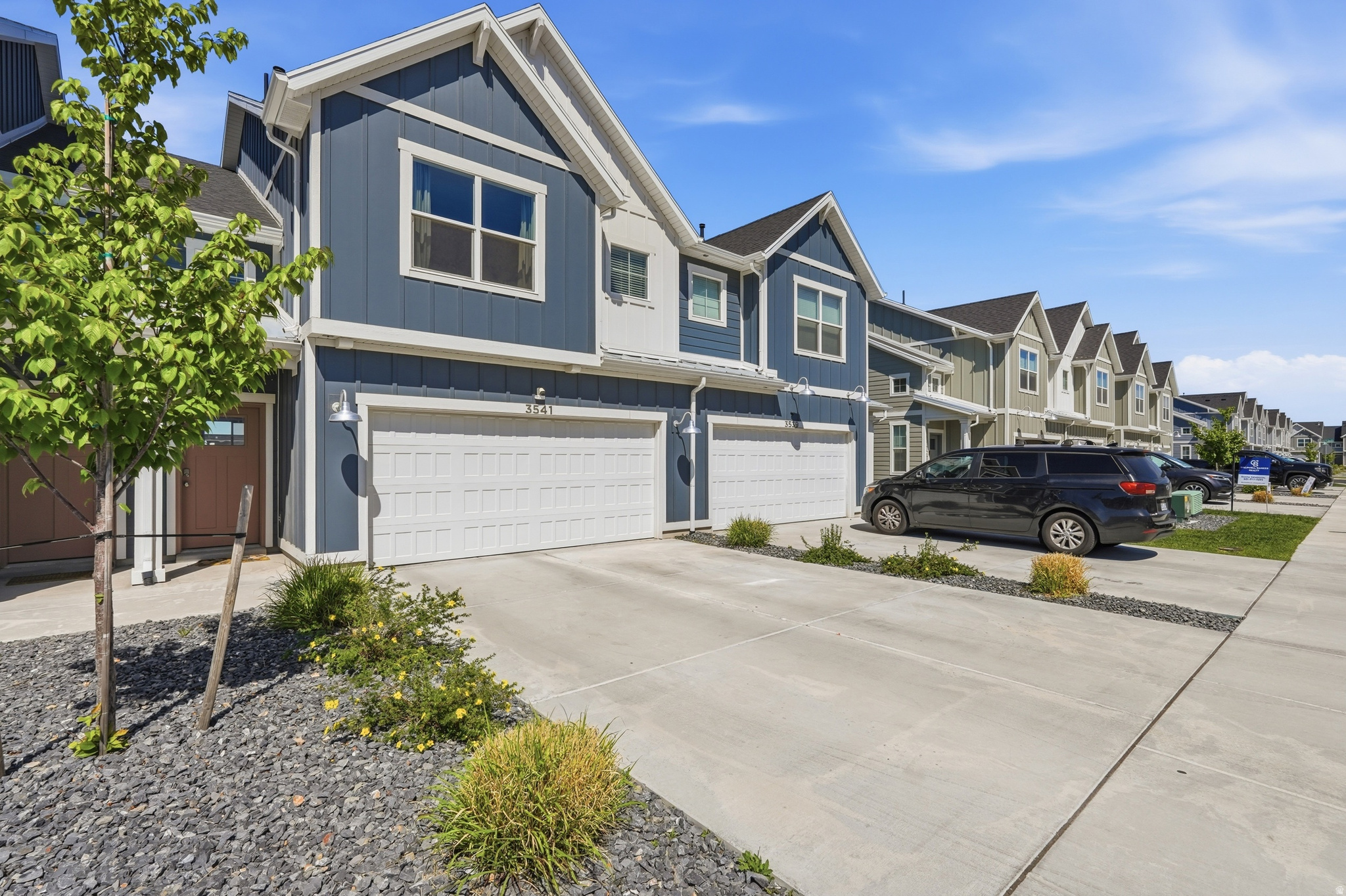 COURTYARD AT GREEN - Residential