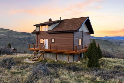 Tiny photo for 4075 S JUNIPER DR, Coalville, UT 84017 (MLS # 2147268)