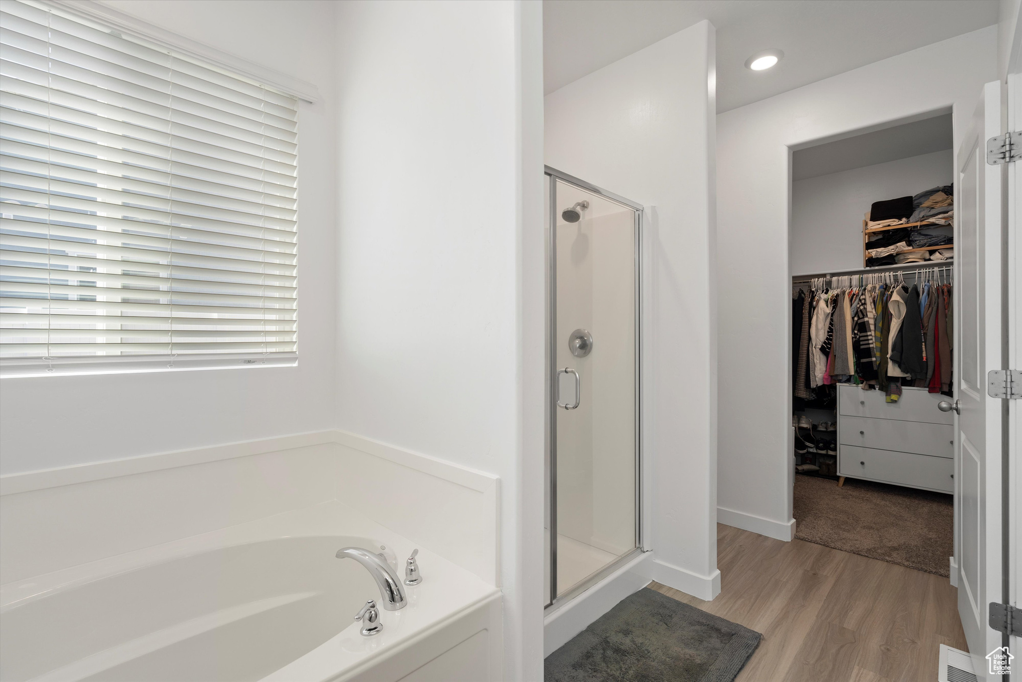 LEGACY FARMS - Residential