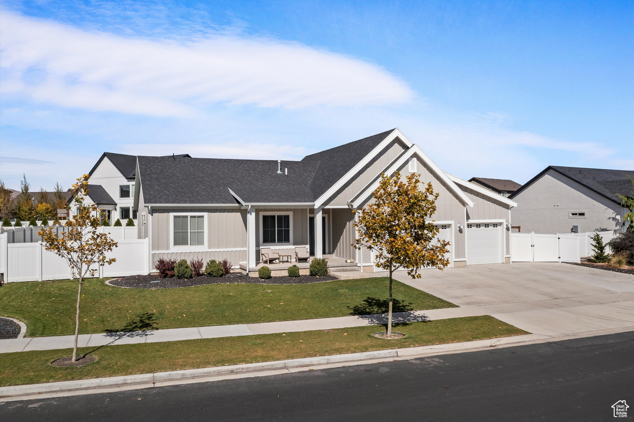 LEGACY FARMS - Residential