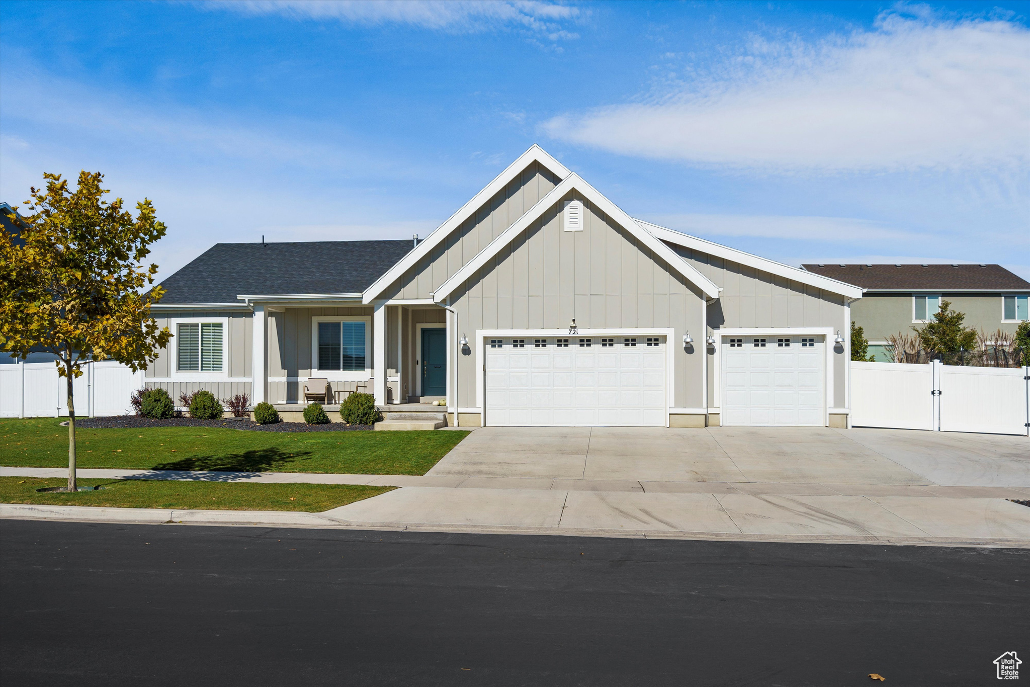 LEGACY FARMS - Residential