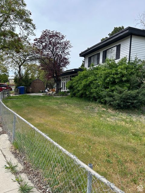 Photo of 238 SILVER STAR DR, Salt Lake City, UT 84116 (MLS # 2118776)