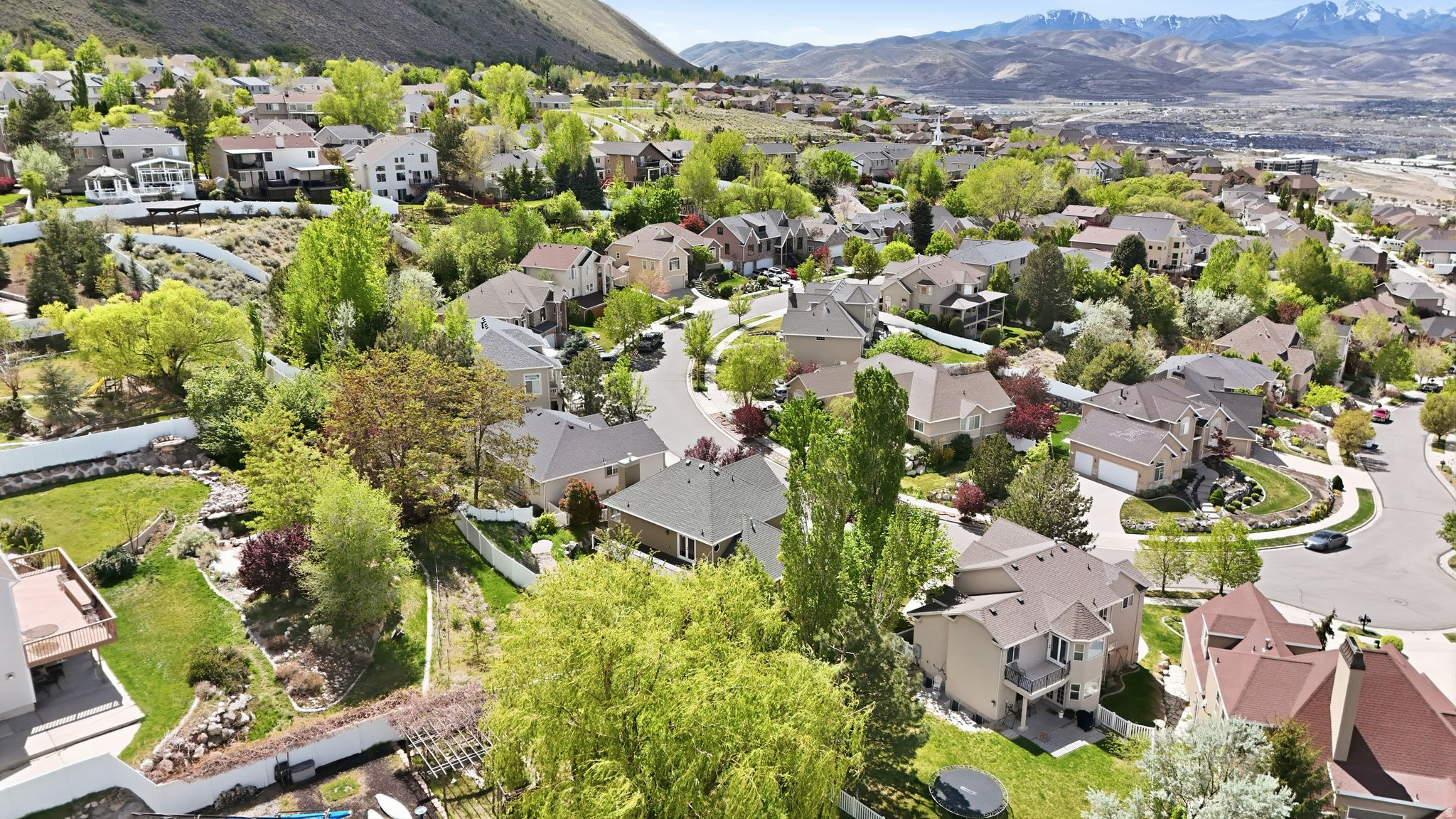 TRAVERSE HILLS # 1 - Residential