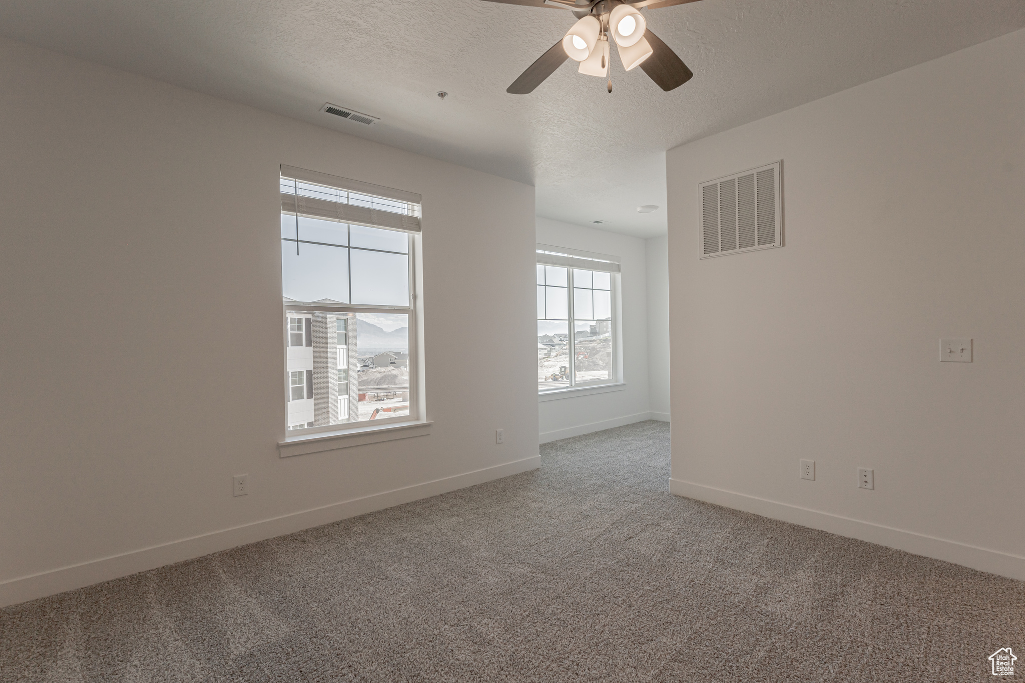 752 N Favreau Ln #V201, Saratoga Springs, Utah image 3