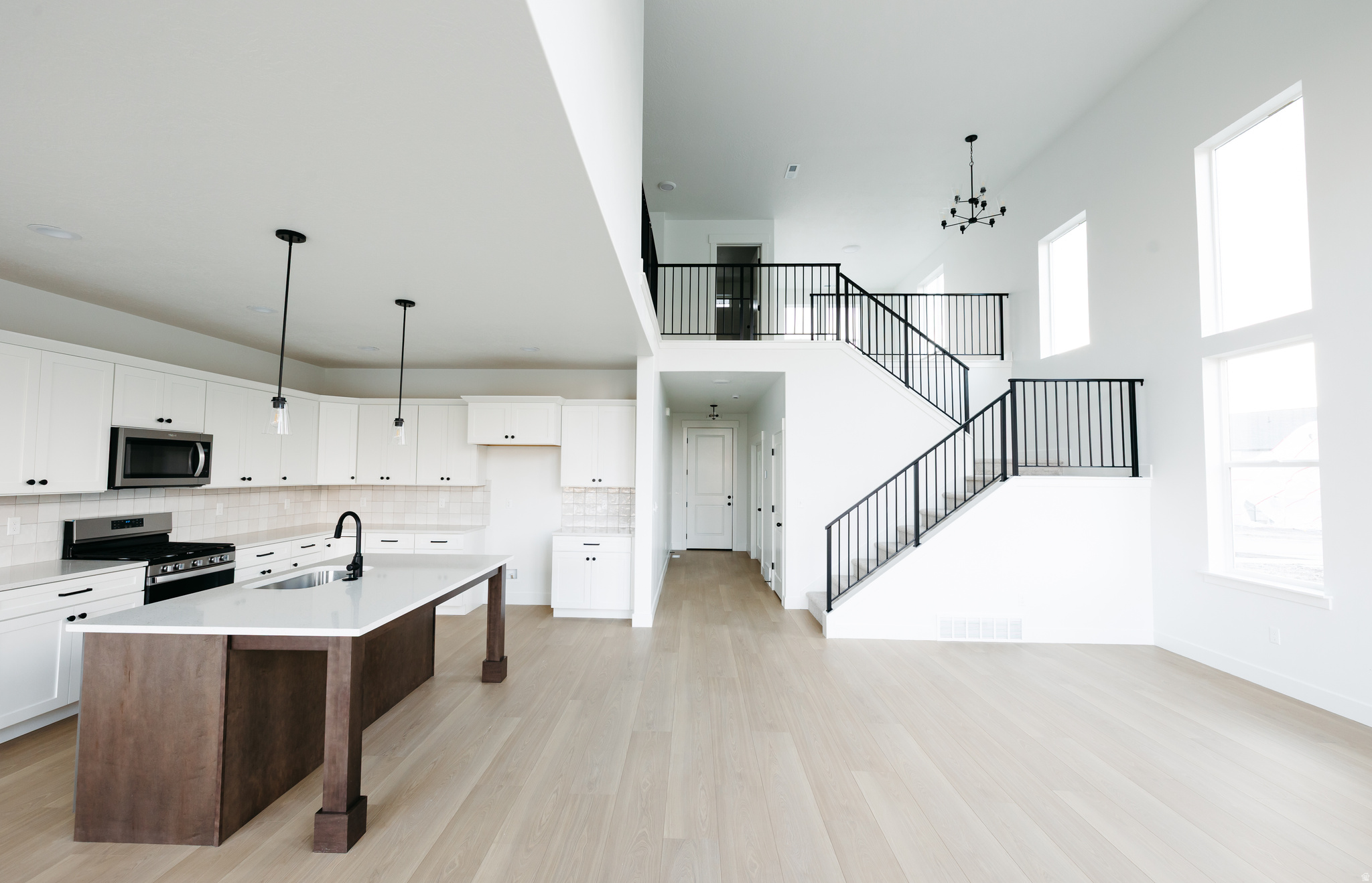 RIDGEHORNE - Residential