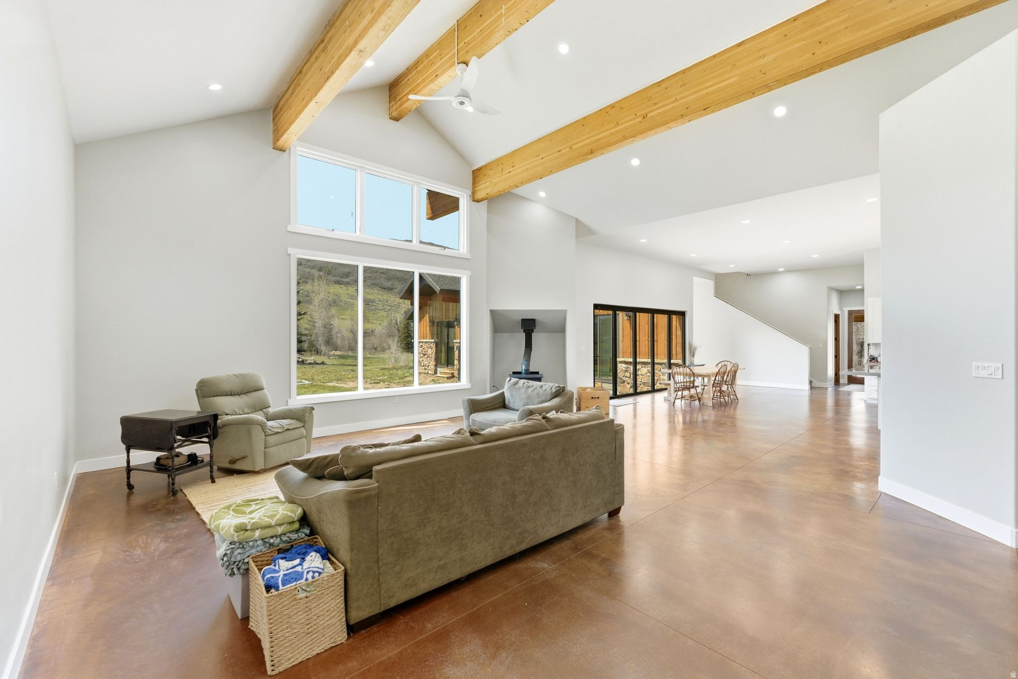 NORTH SUMMIT - Residential