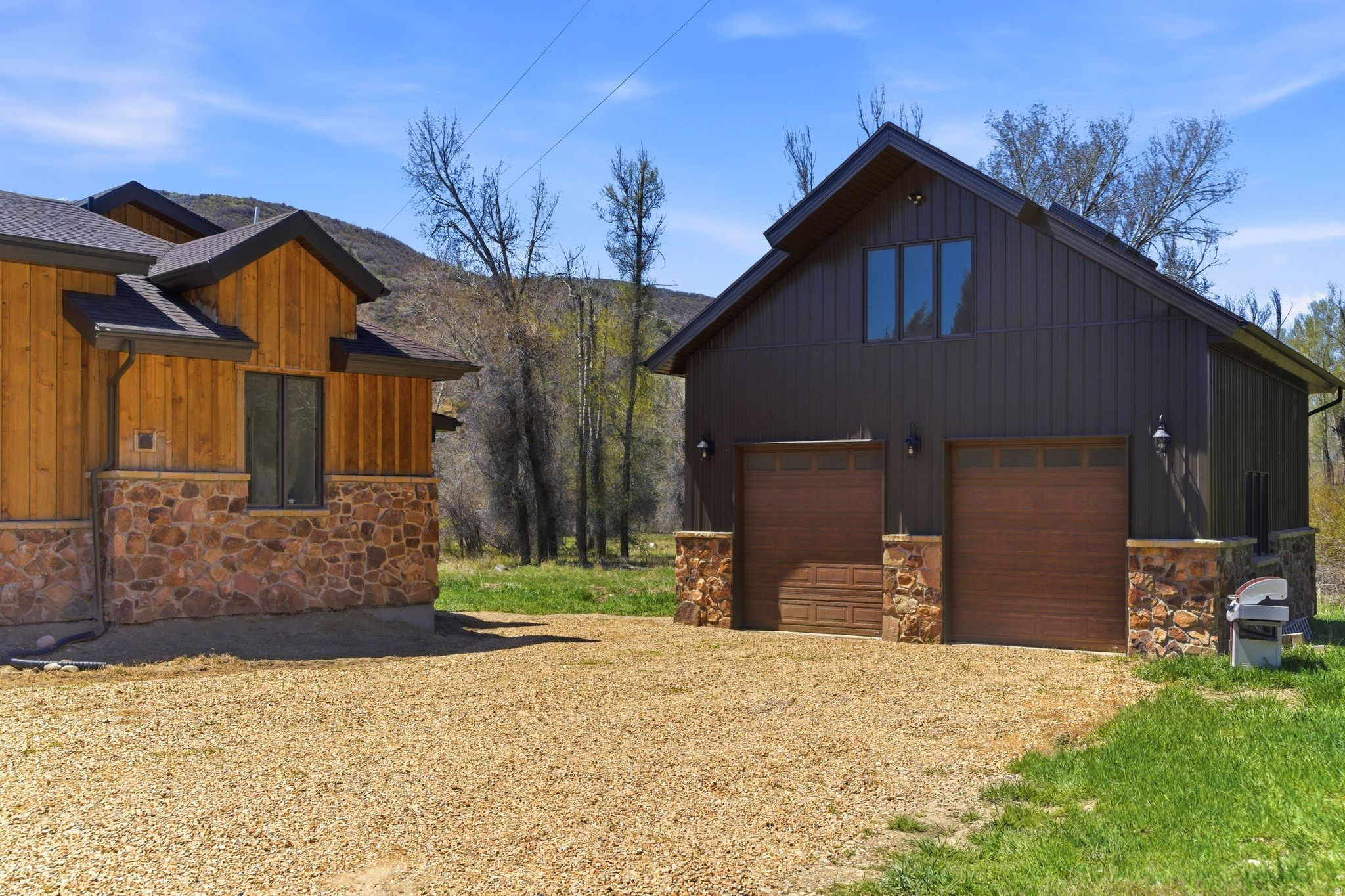 NORTH SUMMIT - Residential