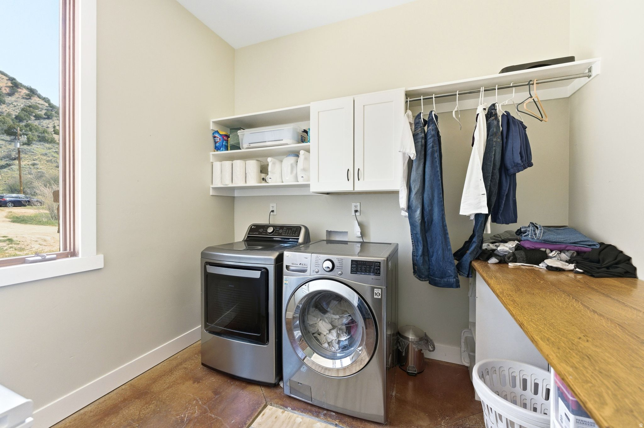 NORTH SUMMIT - Residential