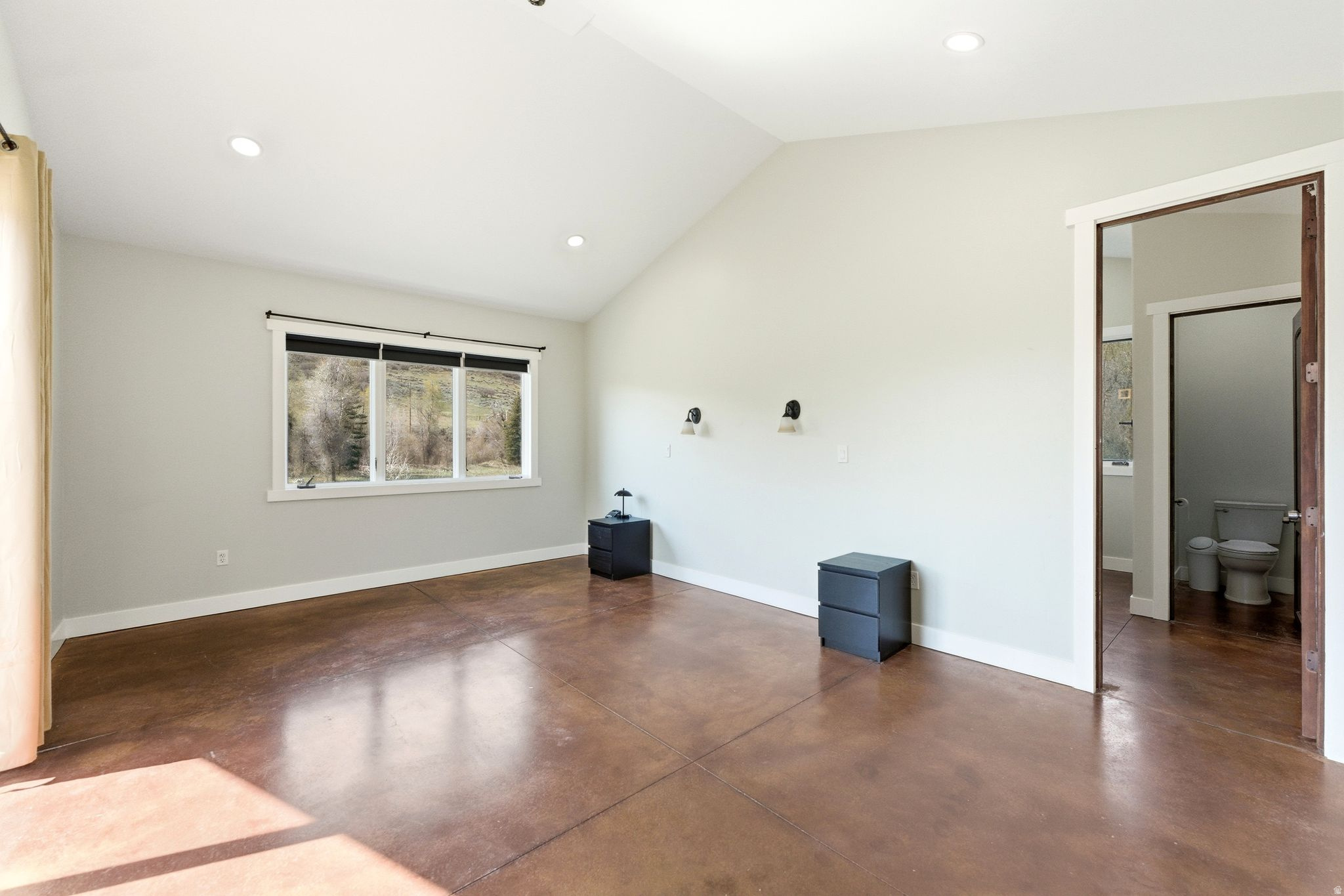 NORTH SUMMIT - Residential