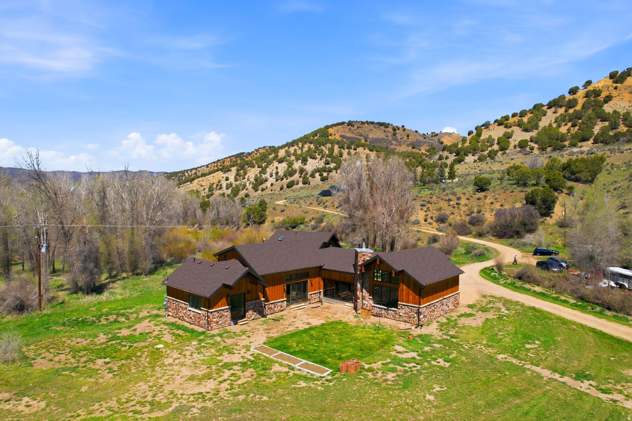 NORTH SUMMIT - Residential