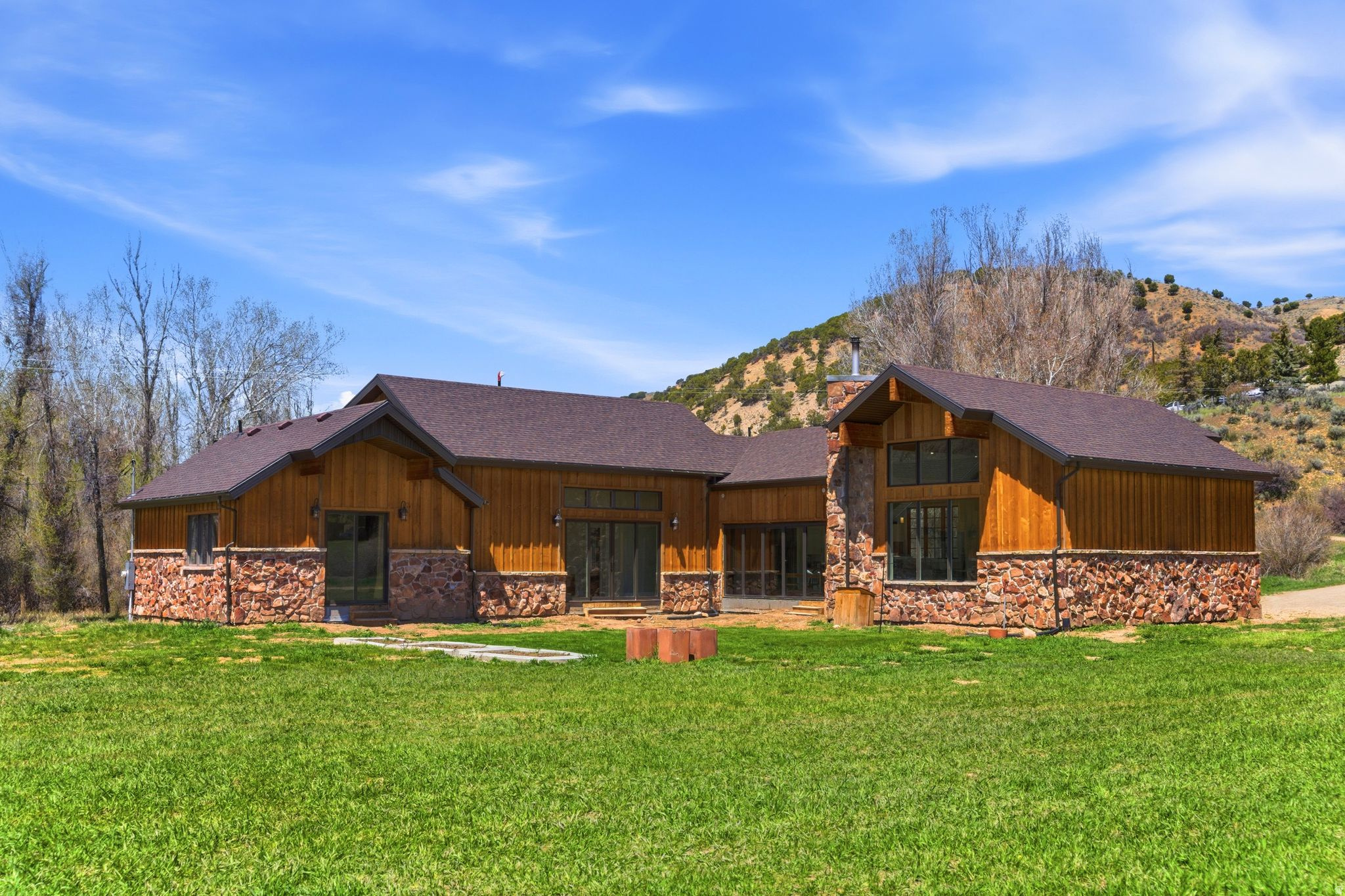 NORTH SUMMIT - Residential