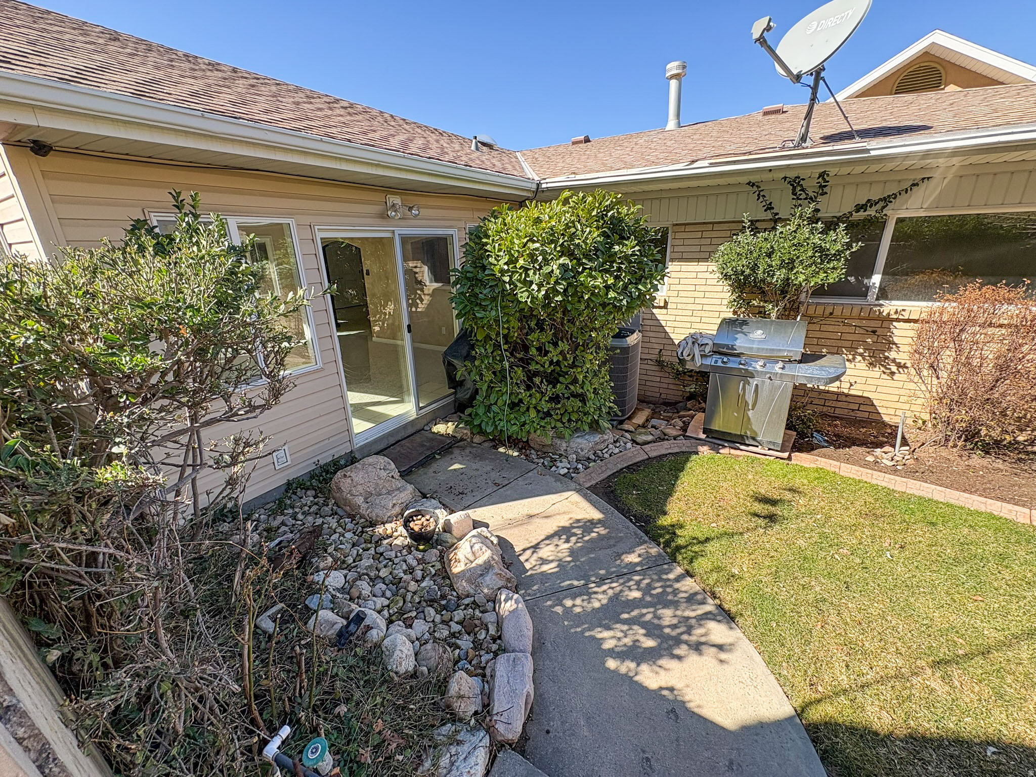 OAKVISTA PARK - Residential