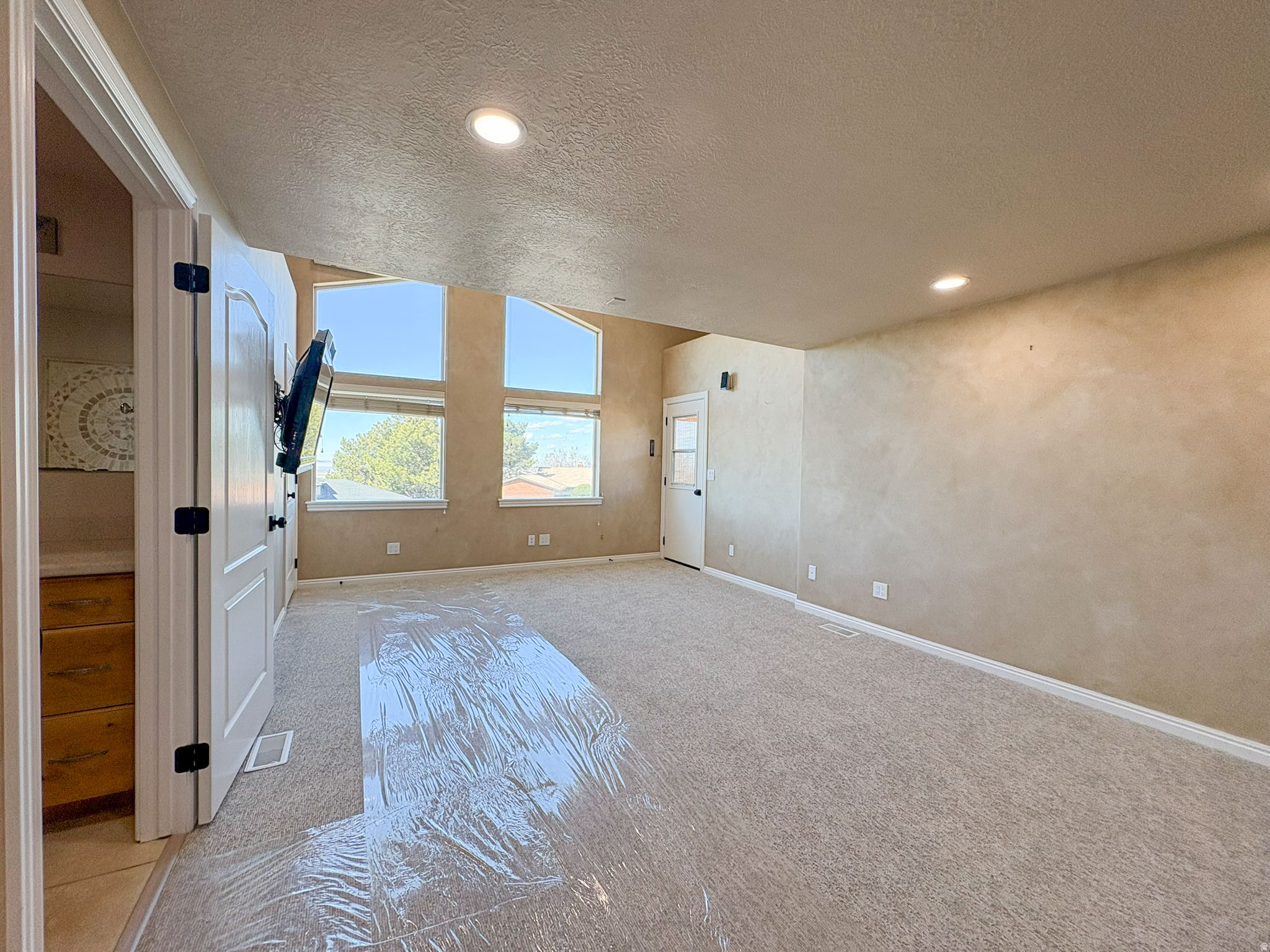 OAKVISTA PARK - Residential