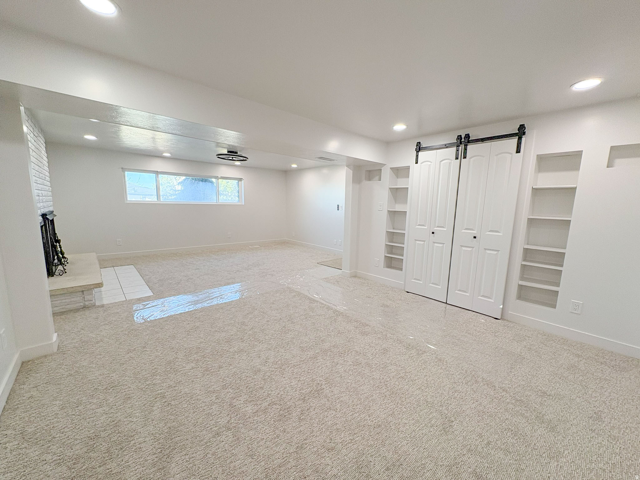 OAKVISTA PARK - Residential