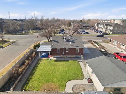 Tiny photo for 1420 N MAIN ST, Bountiful, UT 84010 (MLS # 2135621)