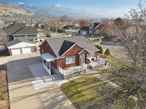 Tiny photo for 1420 N MAIN ST, Bountiful, UT 84010 (MLS # 2135621)