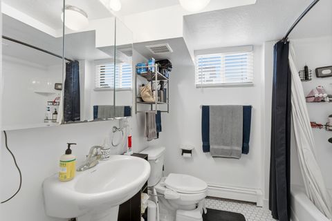 Tiny photo for 1420 N MAIN ST, Bountiful, UT 84010 (MLS # 2135621)