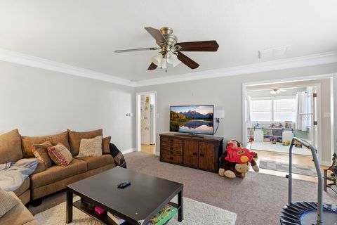 Tiny photo for 1420 N MAIN ST, Bountiful, UT 84010 (MLS # 2135621)