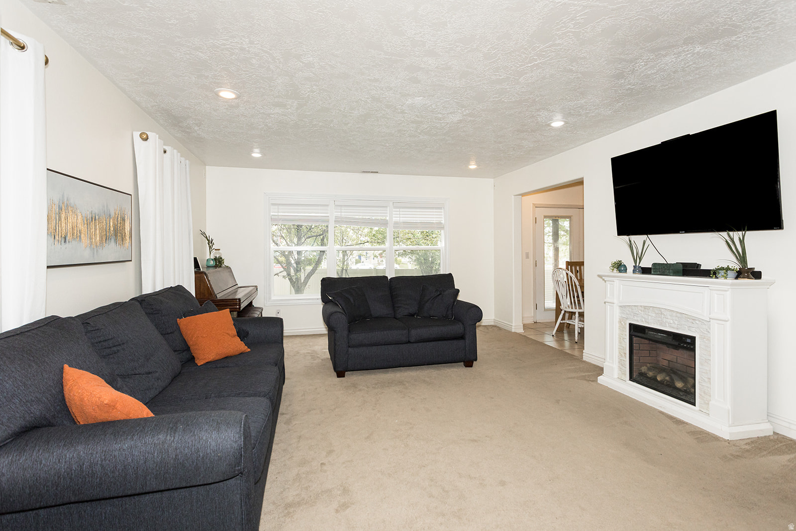 CHIMNEY ROCK AT RED - Residential