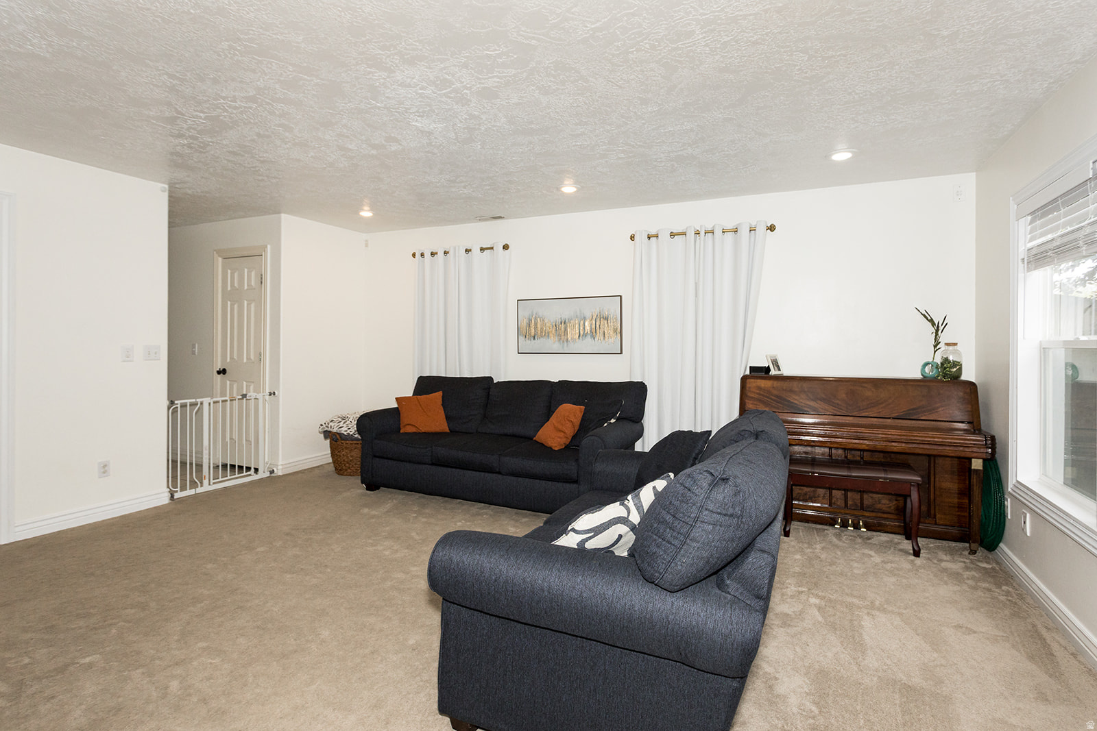 CHIMNEY ROCK AT RED - Residential