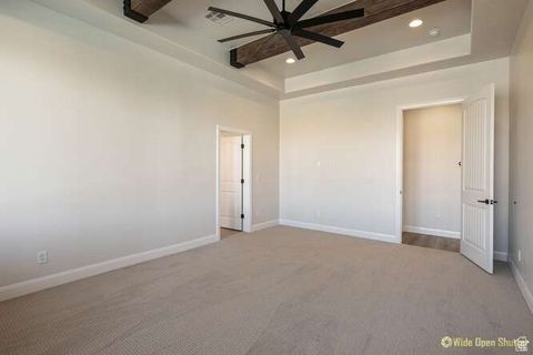 Tiny photo for 3208 S SAND STONE DR, Hurricane, UT 84737 (MLS # 2086365)