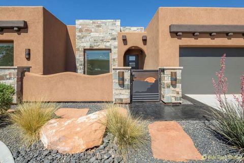 Tiny photo for 3208 S SAND STONE DR, Hurricane, UT 84737 (MLS # 2086365)