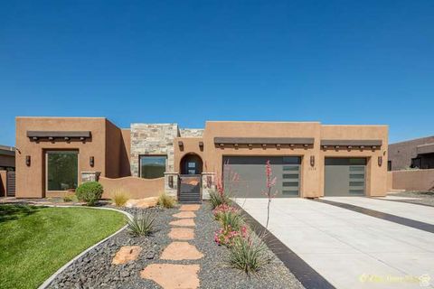Tiny photo for 3208 S SAND STONE DR, Hurricane, UT 84737 (MLS # 2086365)