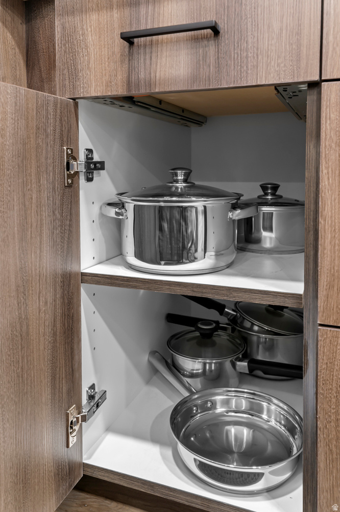 TREASURE MOUNTAIN - Residential