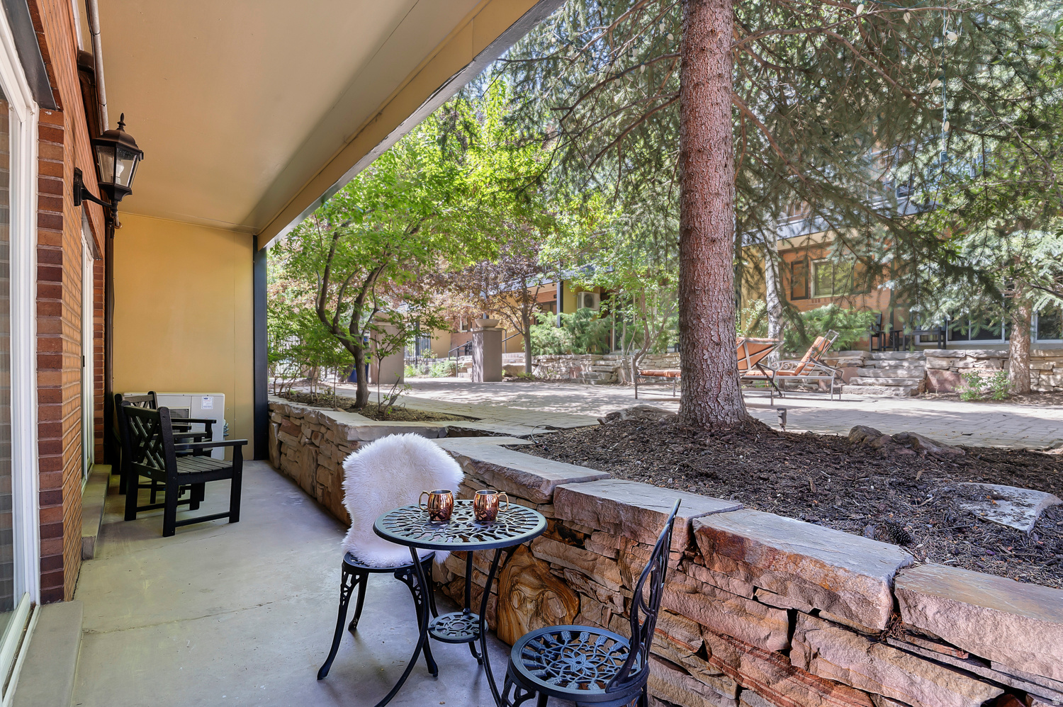 TREASURE MOUNTAIN - Residential