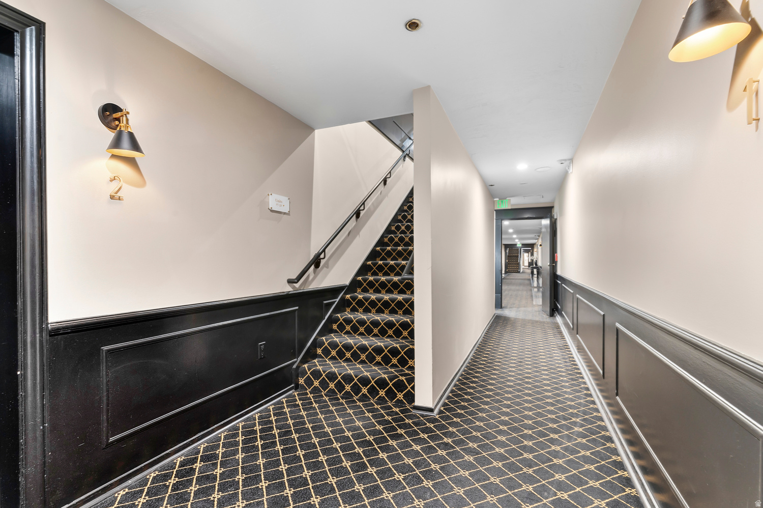 TREASURE MOUNTAIN - Residential