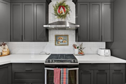 Tiny photo for 108 W 2070 S, Orem, UT 84058 (MLS # 2127434)