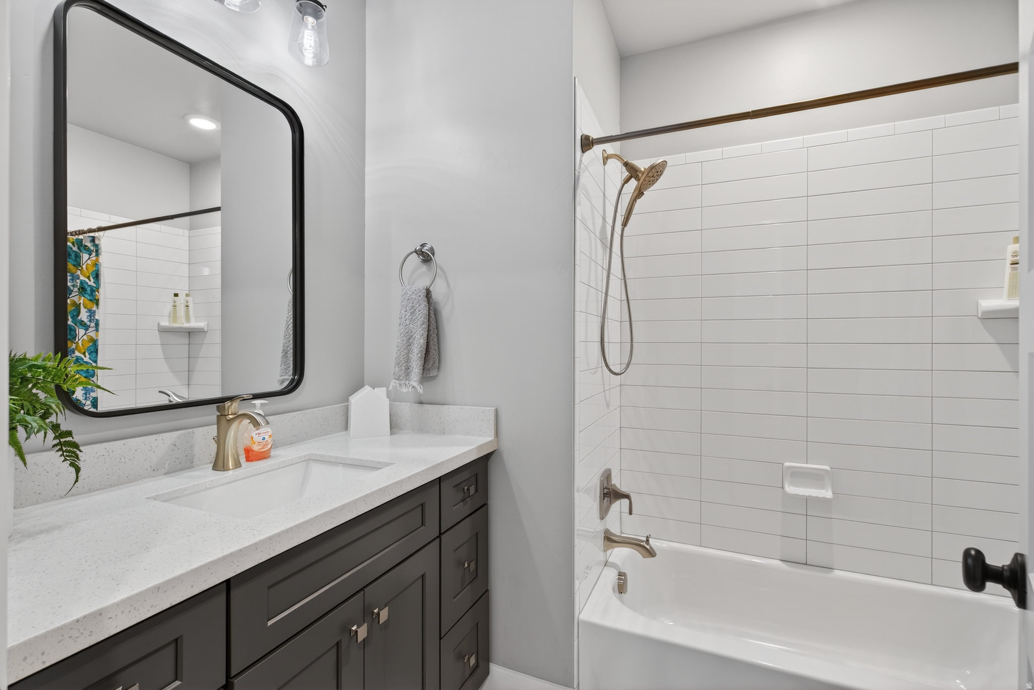 LEGACY RIDGE - Residential