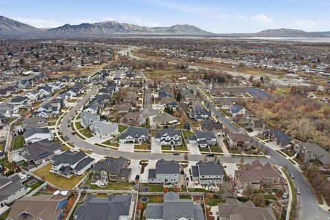Tiny photo for 108 W 2070 S, Orem, UT 84058 (MLS # 2127434)