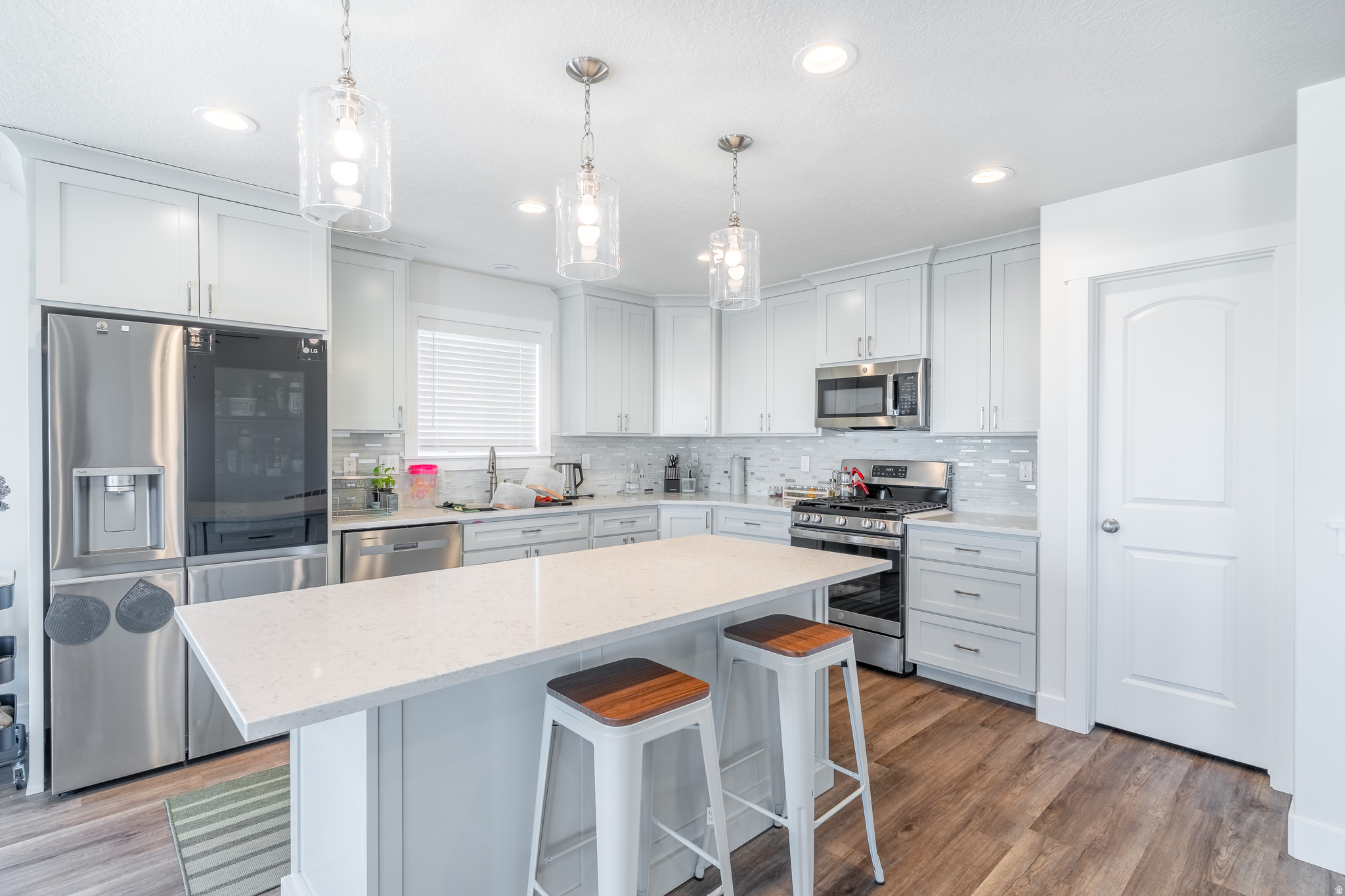 MOUNTAIN GATE SUBDVISION - Residential