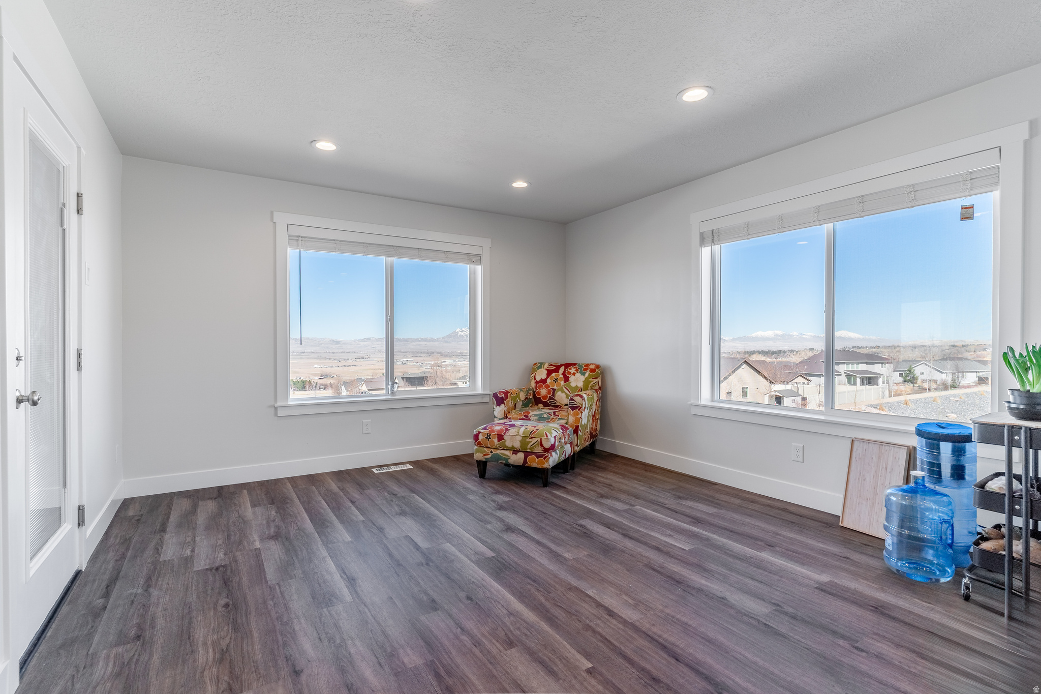 MOUNTAIN GATE SUBDVISION - Residential