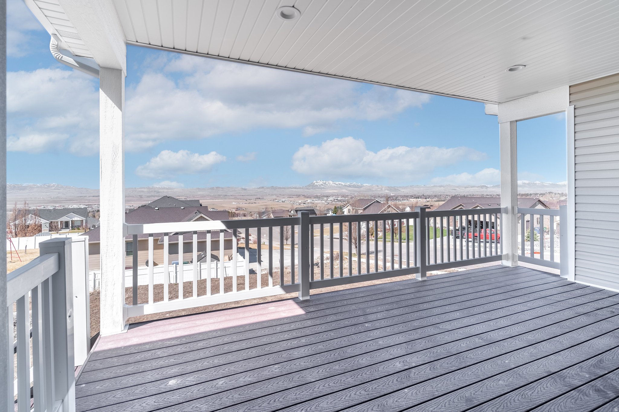 MOUNTAIN GATE SUBDVISION - Residential