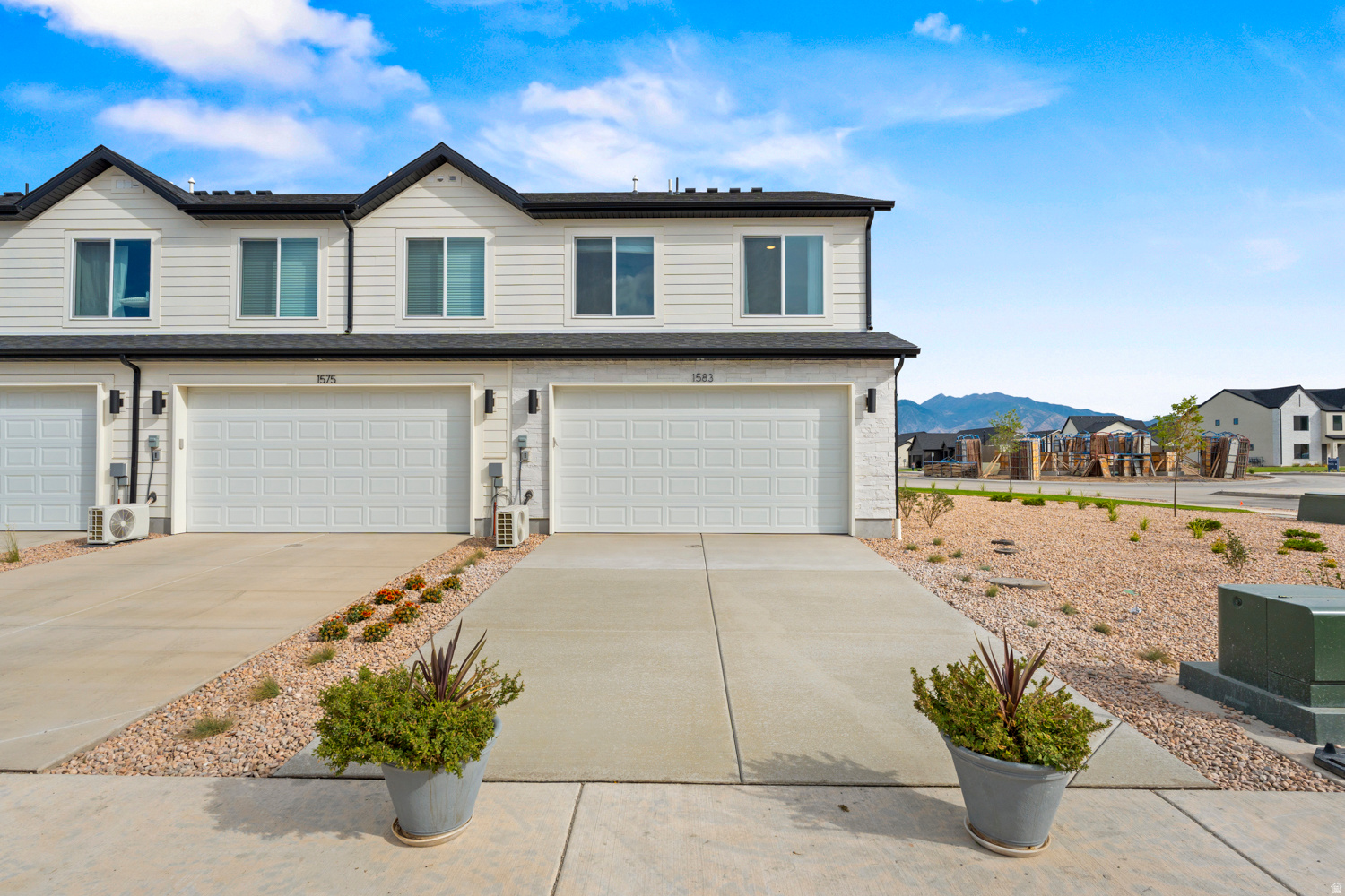 VIRIDIAN - Residential