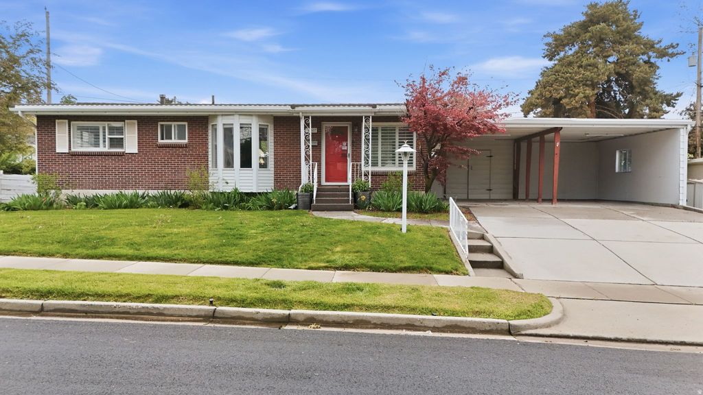 Photo of 64 E 1300 S, Bountiful, UT 84010 (MLS # 2153851)