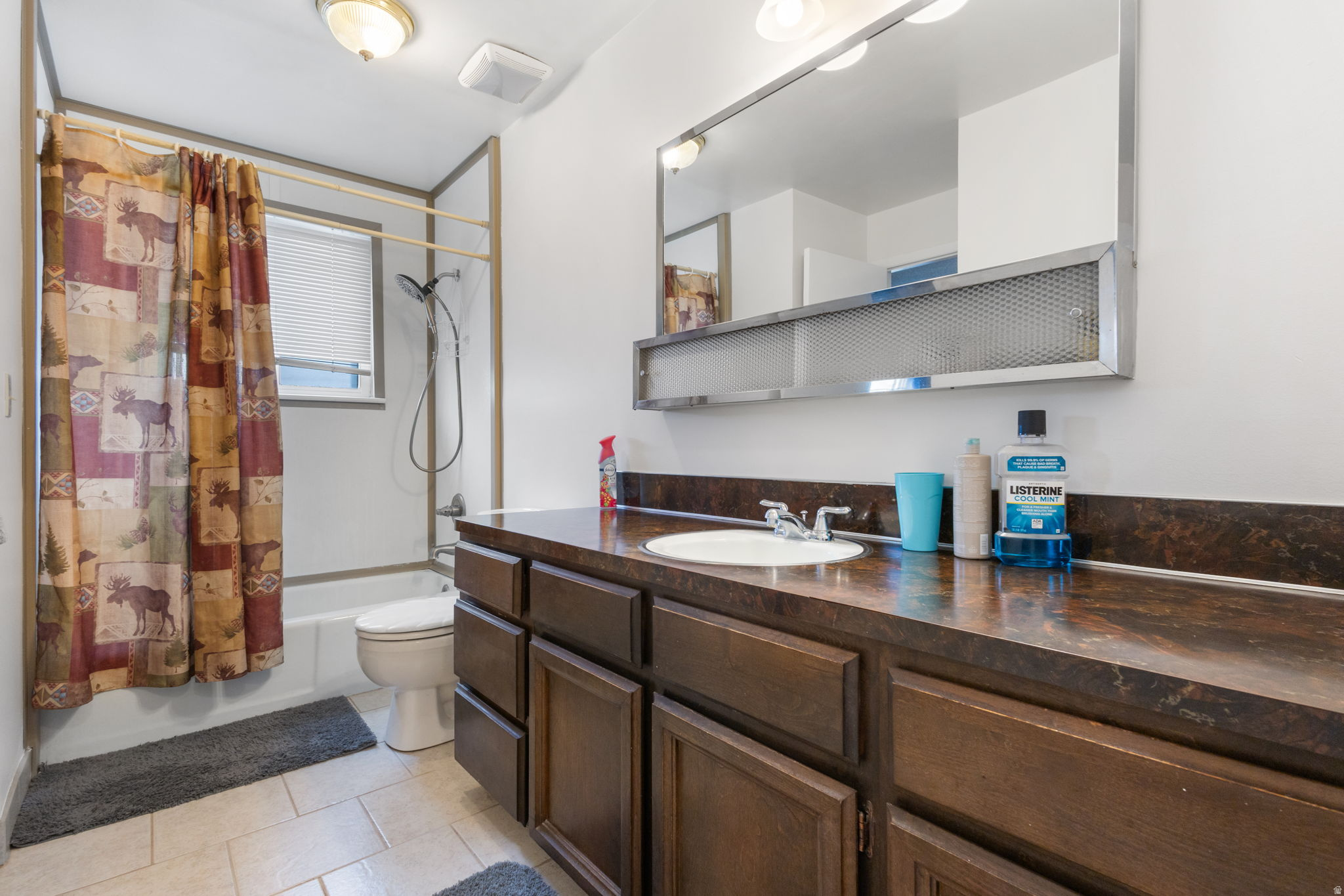 GREEN TREE #3 - Residential