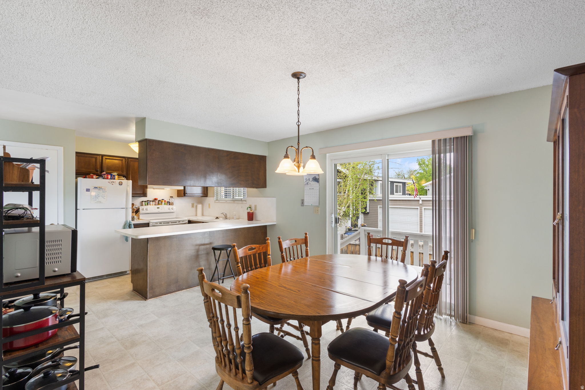 GREEN TREE #3 - Residential