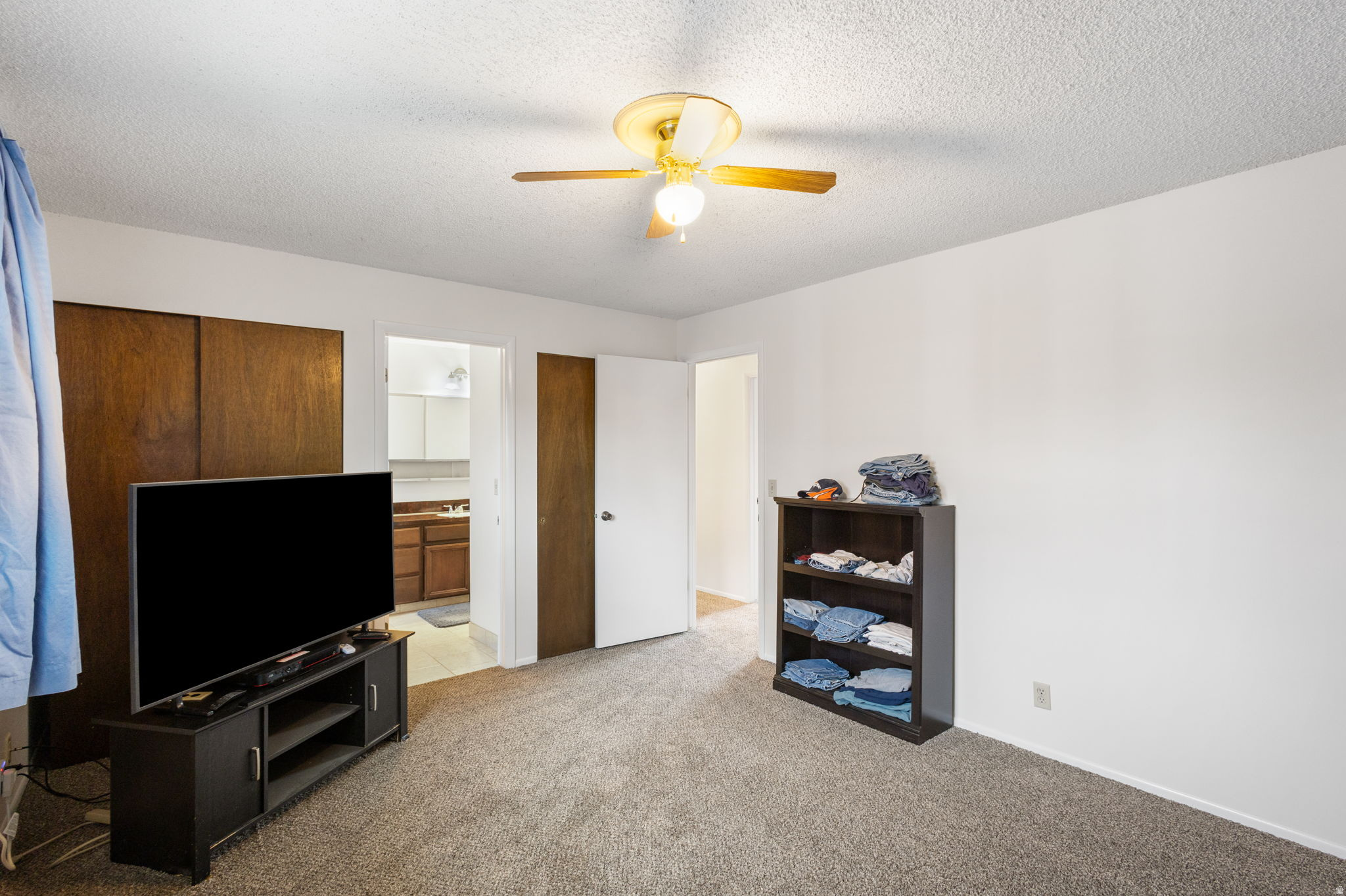 GREEN TREE #3 - Residential