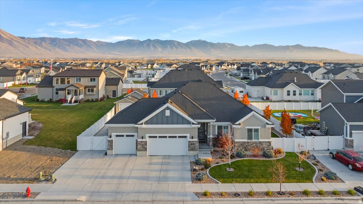 SAGEWOOD VILLAGE SUBDIVISION - Residential