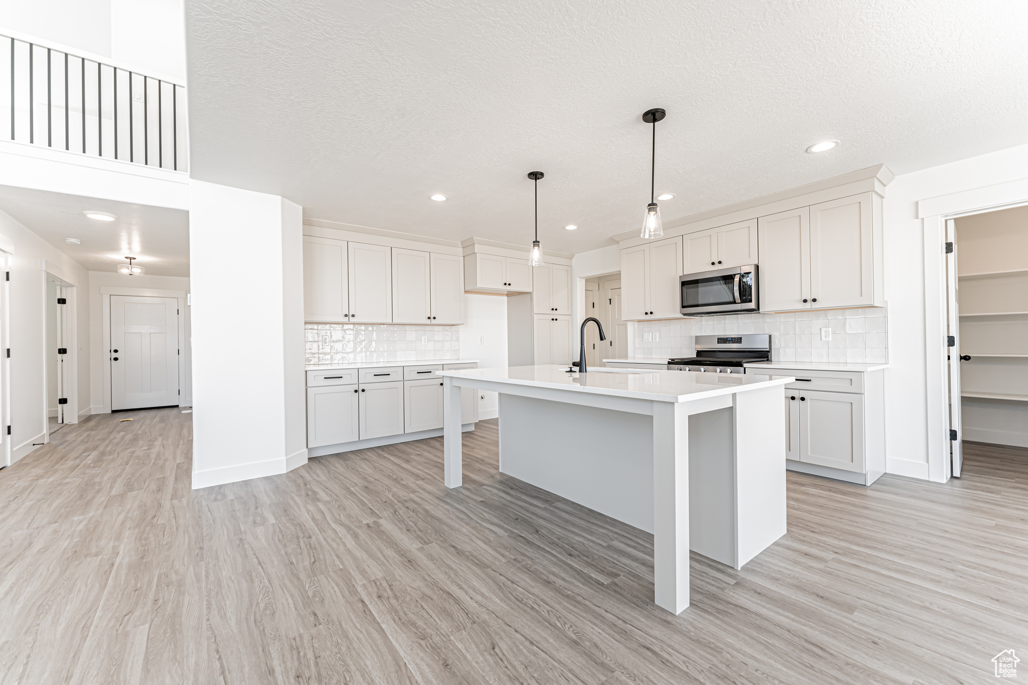 HIGHRIDGE - Residential