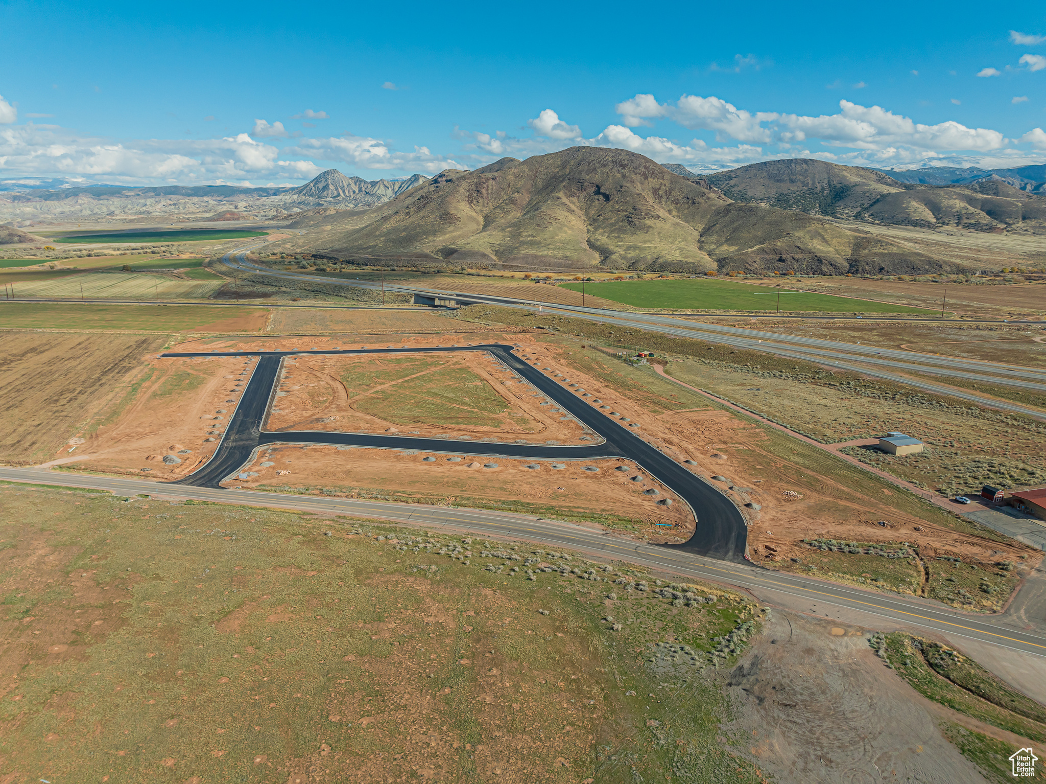 CEDAR RIDGE ESTATES - Land