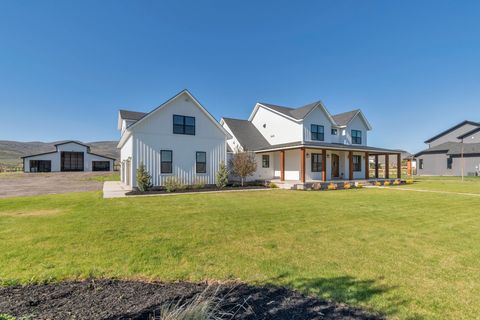 Tiny photo for 1820 W FARMHOUSE FLATS RD, Peoa, UT 84061 (MLS # 2158491)