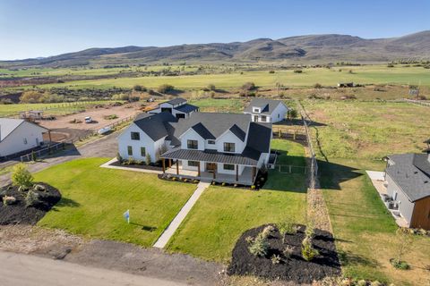 Tiny photo for 1820 W FARMHOUSE FLATS RD, Peoa, UT 84061 (MLS # 2158491)
