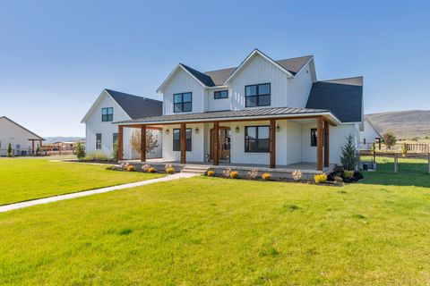 Tiny photo for 1820 W FARMHOUSE FLATS RD, Peoa, UT 84061 (MLS # 2158491)