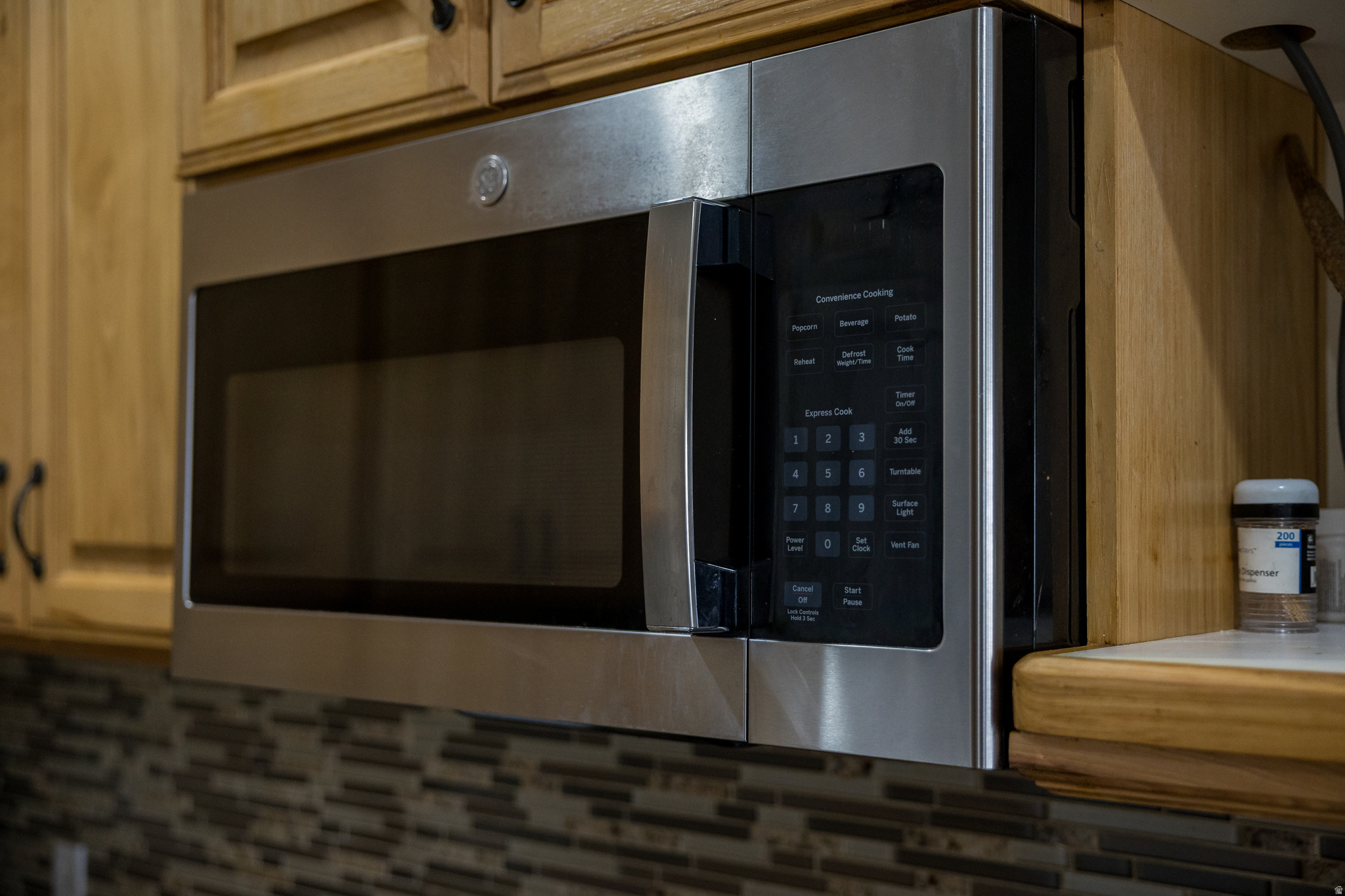 COUNTRY ROAD - Residential