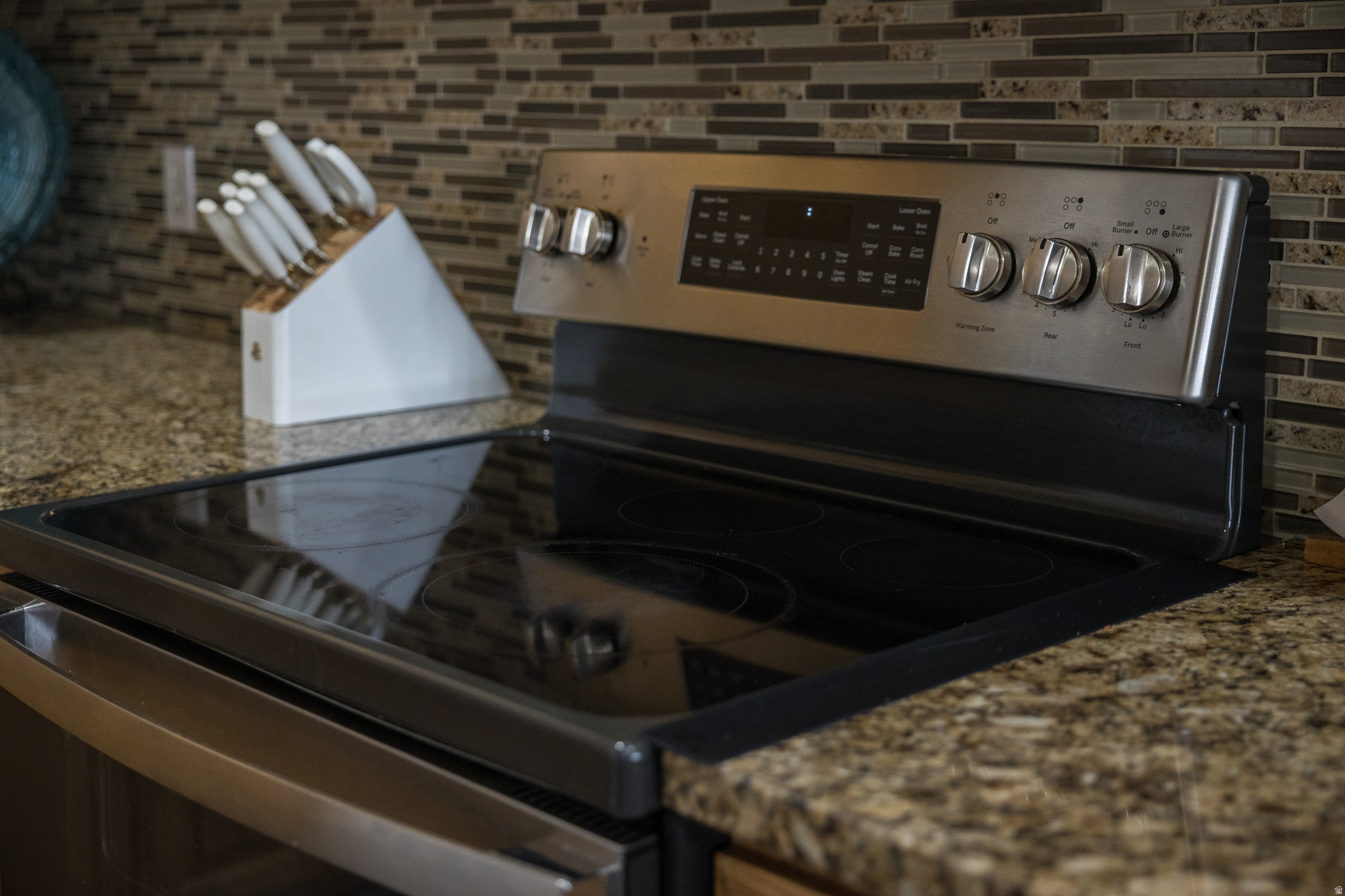 COUNTRY ROAD - Residential